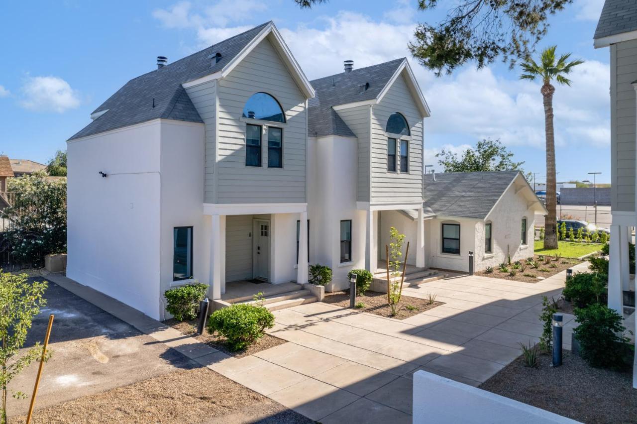Peaceful Phoenix Getaway - Central Location, Family-Friendly & Pool Table! Exterior foto